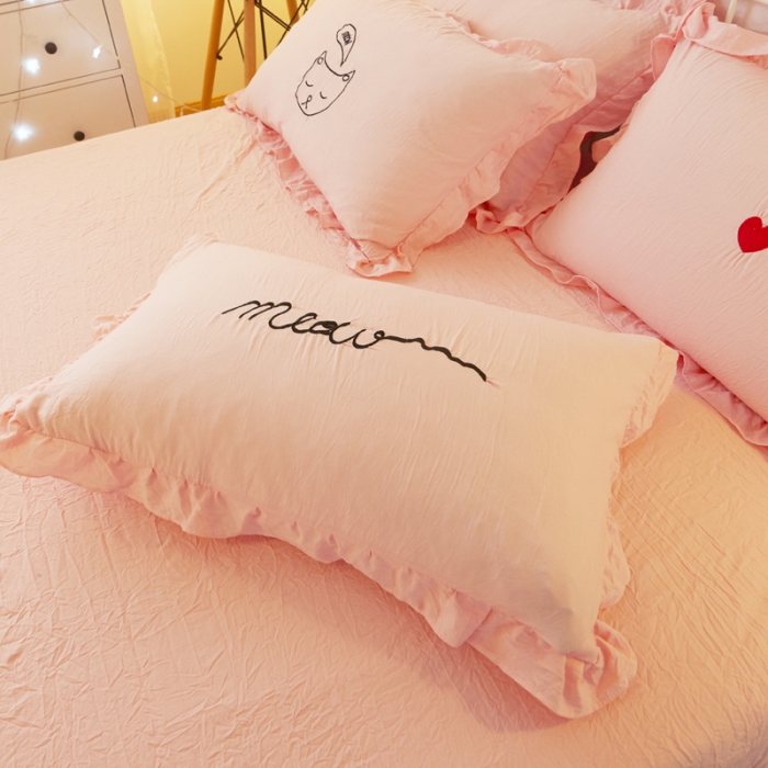 91家纺网 家纺一手货源 找家纺 简爱家纺 2025新款水洗棉绣花四件套床单款 萌猫玉色