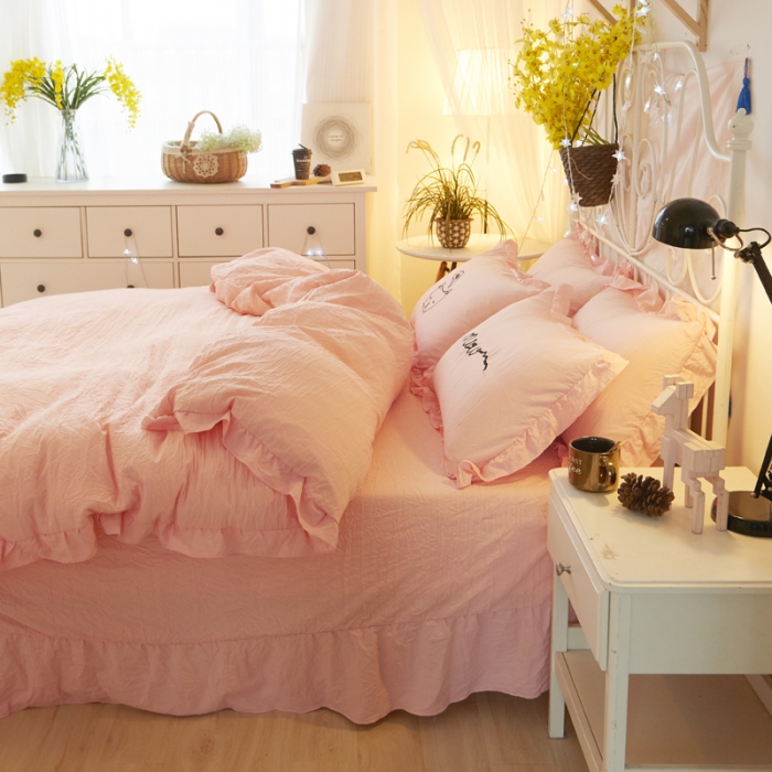 91家纺网 家纺一手货源 找家纺 简爱家纺 2025新款水洗棉绣花四件套床单款 萌猫玉色