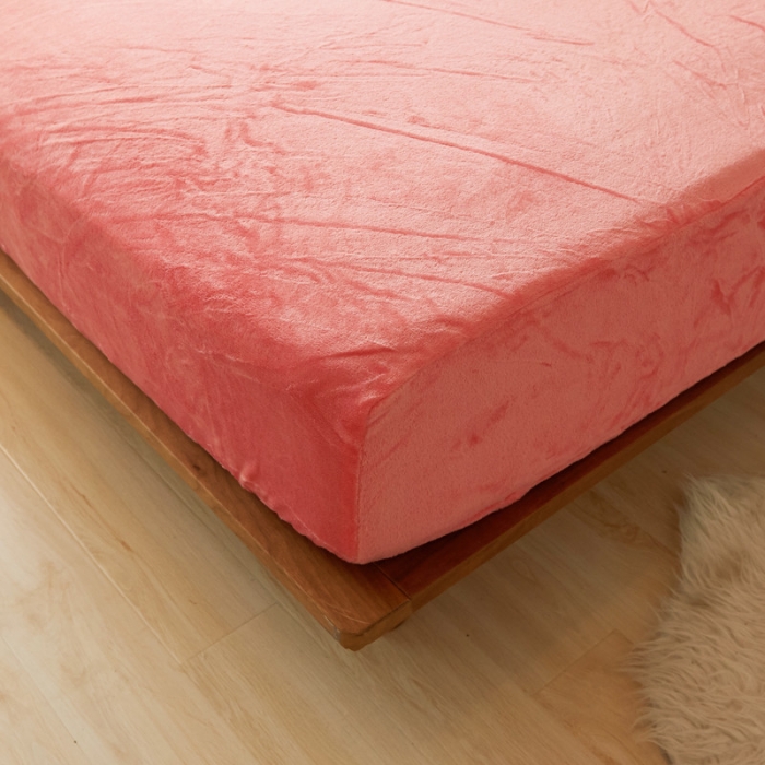 91家纺网 家纺一手货源 找家纺 简爱家纺 2025新款纯色法莱绒单床笠 夕阳红