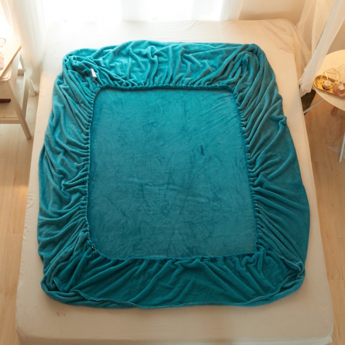 91家纺网 家纺一手货源 找家纺 简爱家纺 2025新款纯色法莱绒单床笠 墨绿