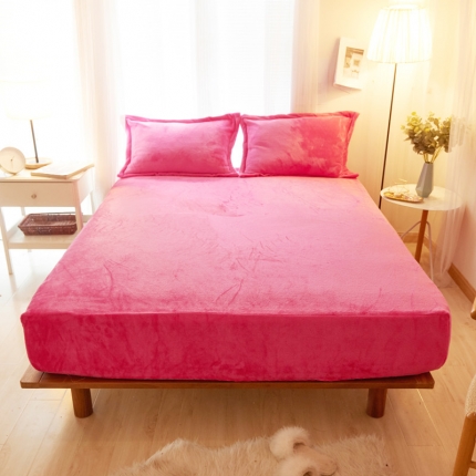 91家纺网 家纺一手货源 找家纺 简爱家纺 2025新款纯色法莱绒单床笠 玫红