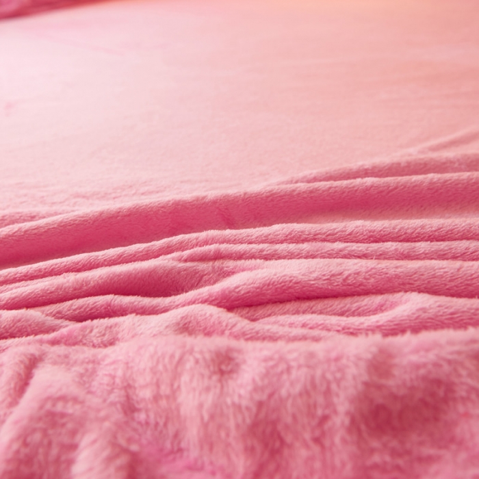 91家纺网 家纺一手货源 找家纺 简爱家纺 2025新款纯色法莱绒单床笠 粉红