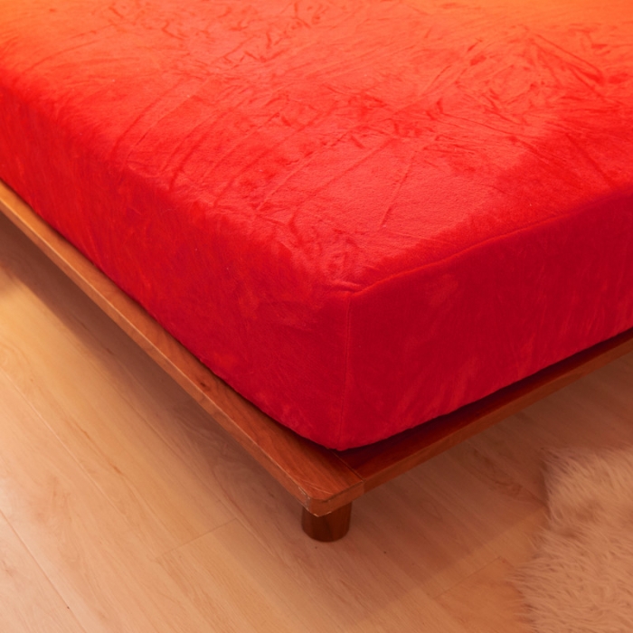 91家纺网 家纺一手货源 找家纺 简爱家纺 2025新款纯色法莱绒单床笠 大红