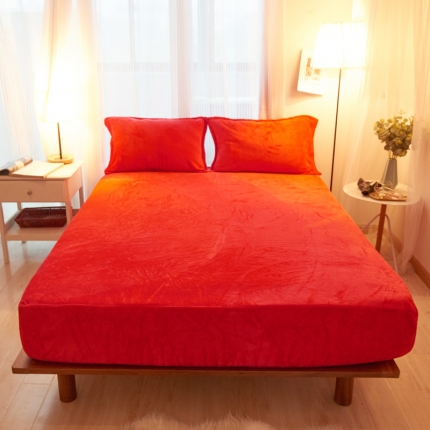 91家纺网 家纺一手货源 找家纺 简爱家纺 2025新款纯色法莱绒单床笠 大红