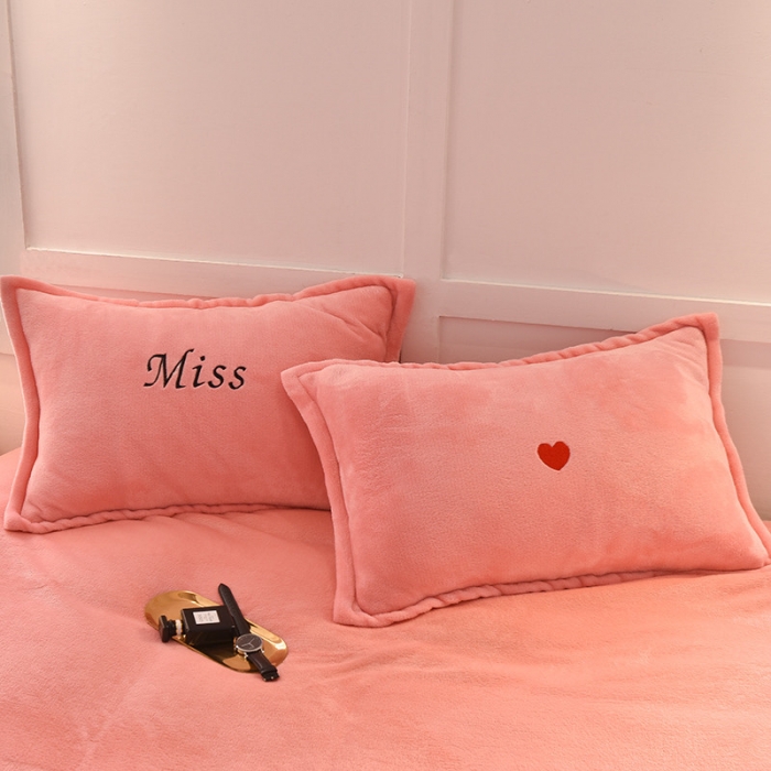 91家纺网 家纺一手货源 找家纺 简爱 2020新款双面法莱绒刺绣四件套 绒miss-玉色