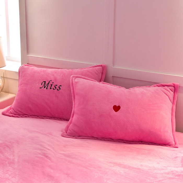 91家纺网 家纺一手货源 找家纺 简爱 2020新款双面法莱绒刺绣四件套 绒miss-粉红