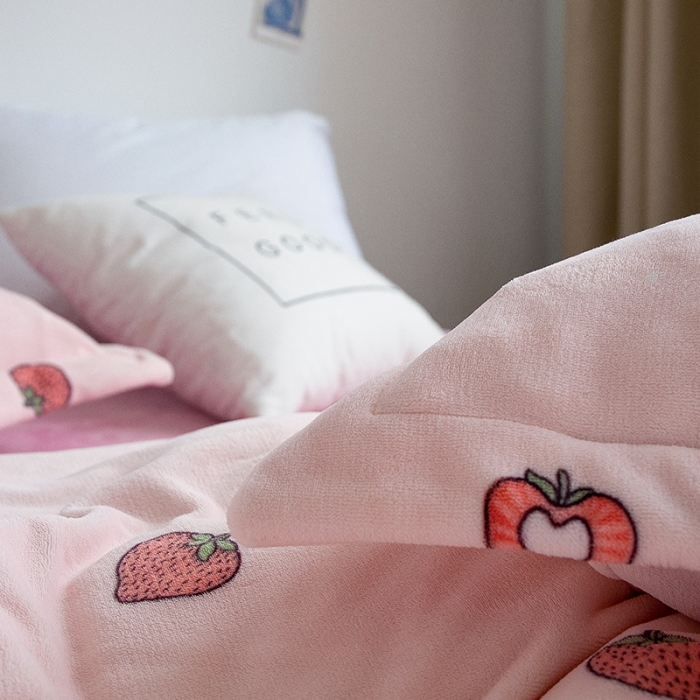 91家纺网 家纺一手货源 找家纺 青竹苑 2019保暖套件牛奶绒四件套床单款 甜心（粉）