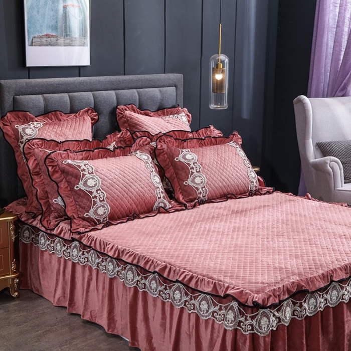 91家纺网 家纺一手货源 找家纺 福丽莱家纺 2019新款水晶绒床裙四件套 豆沙