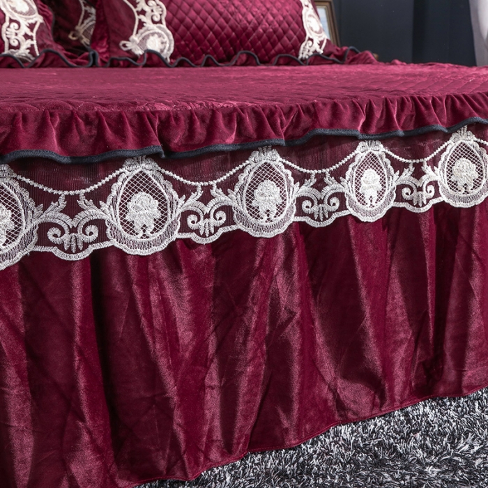 91家纺网 家纺一手货源 找家纺 福丽莱家纺 2019新款水晶绒床裙四件套 酒红