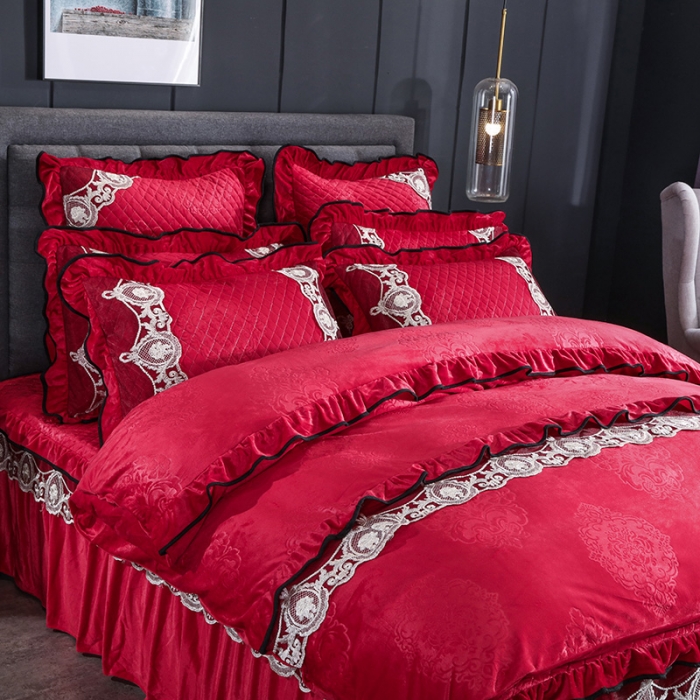 91家纺网 家纺一手货源 找家纺 福丽莱家纺 2019新款水晶绒床裙四件套 大红