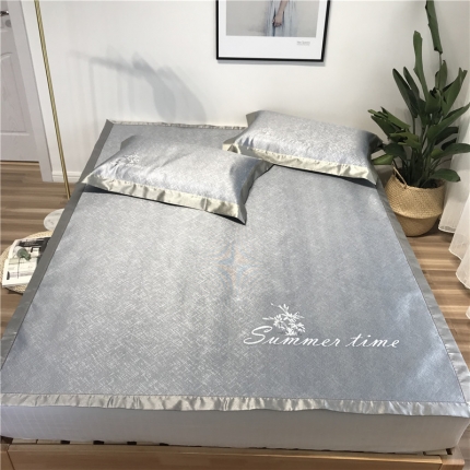 91家纺网 家纺一手货源 找家纺 本希 2019年水洗养生席提花单席款summertime-蓝