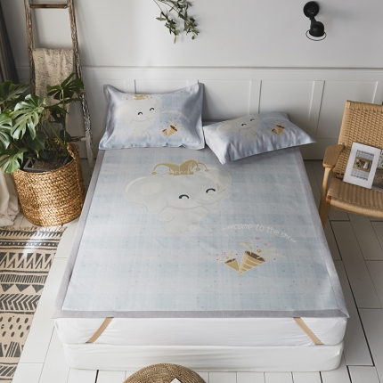 91家纺网 家纺一手货源 找家纺 本希 数码印花水洗养生席三件套 汤姆小象