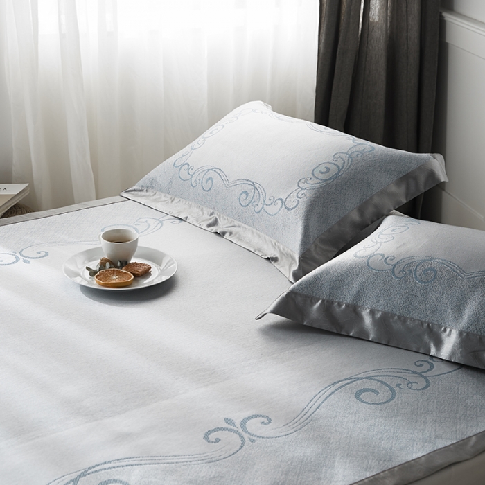 91家纺网 家纺一手货源 找家纺 本希 提花水洗养生席三件套 爱之乐城-蓝