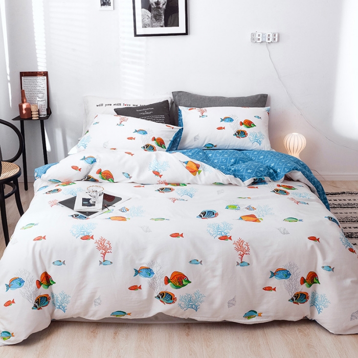 91家纺网 家纺一手货源 找家纺 沐棉 2019新款13370小卡通小清新四件套 床单款 锦鲤