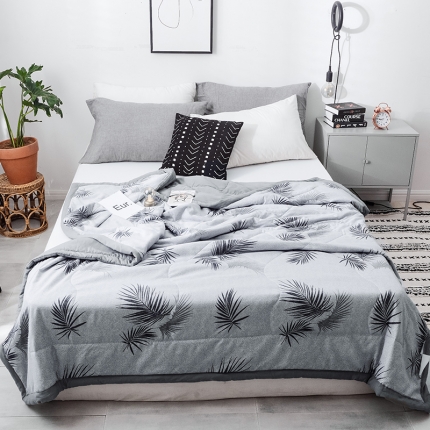 91家纺网 家纺一手货源 找家纺 珺柔 2019水洗印花夏凉被  叶羽