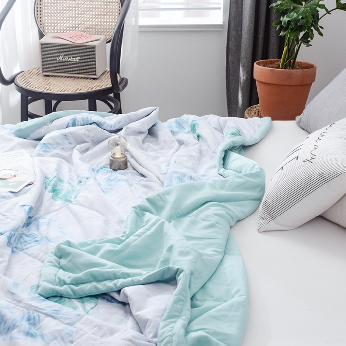 91家纺网 家纺一手货源 找家纺 珺柔 2019水洗印花夏凉被  羽歌