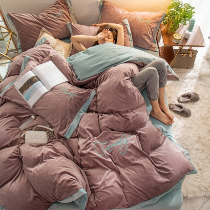 91家纺网 家纺一手货源 找家纺 珺柔 2019秋冬宝宝绒韩版绣花四件套 豆沙风情—豆沙