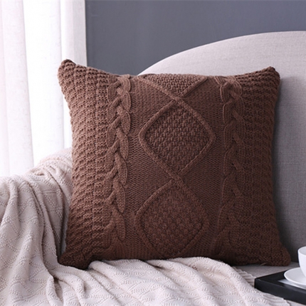 91家纺网 家纺一手货源 找家纺 暖绵绵家纺 蒂亚菱形靠枕套针织靠枕抱枕靠垫不含芯 深咖色