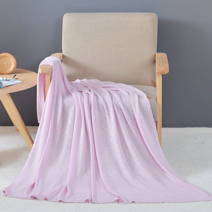 91家纺网 家纺一手货源 找家纺 暖绵绵家纺 竹纤维芝麻洞洞针织毯子线毯 粉红色