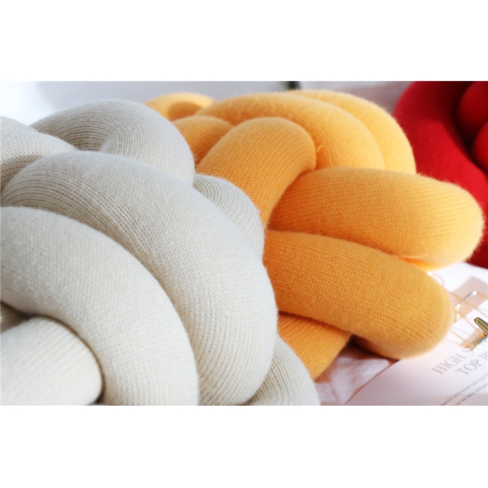 91家纺网 家纺一手货源 找家纺 暖绵绵 工艺枕装饰手工针织靠枕抱枕靠垫艾伦系列白色