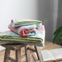 91家纺网 家纺一手货源 找家纺 （总）以梦为马 新疆阿瓦提长绒棉简初系列浴巾