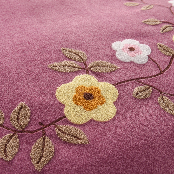 91家纺网 家纺一手货源 找家纺 （总）梵克保罗 2020新款牛奶绒宝宝绒毛巾绣四件套