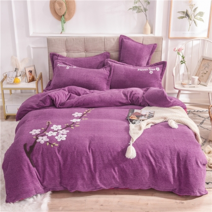 91家纺网 家纺一手货源 找家纺 （总）梵克保罗 2020新款牛奶绒宝宝绒毛巾绣四件套