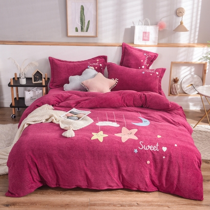 91家纺网 家纺一手货源 找家纺 （总）梵克保罗 2020新款牛奶绒宝宝绒毛巾绣四件套