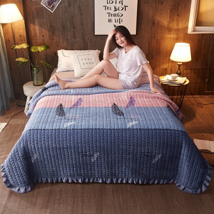 温宁家纺 水晶绒水洗棉床盖 孔雀羽