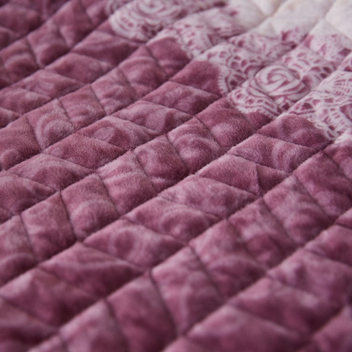 91家纺网 家纺一手货源 找家纺 温宁家纺 水晶绒水洗棉床盖 欧式格调