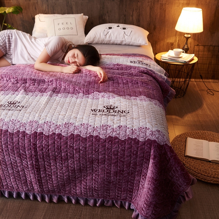 91家纺网 家纺一手货源 找家纺 温宁家纺 水晶绒水洗棉床盖 欧式格调