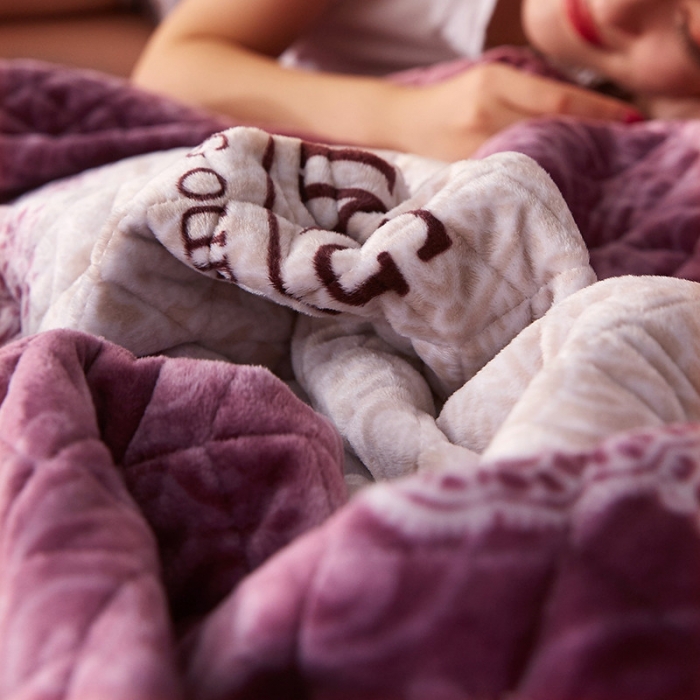 91家纺网 家纺一手货源 找家纺 温宁家纺 水晶绒水洗棉床盖 欧式格调