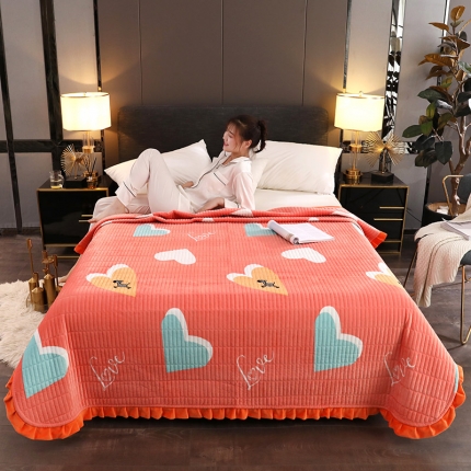 温宁家纺 水晶绒水洗棉床盖 大爱心
