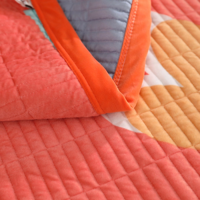 91家纺网 家纺一手货源 找家纺 温宁家纺 水晶绒水洗棉床盖 大爱心