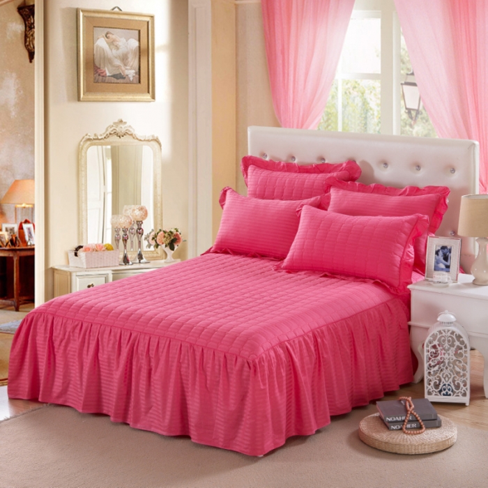 91家纺网 家纺一手货源 找家纺 （总）爱妮玖玖 2019全棉纯色段条夹棉床罩四件套