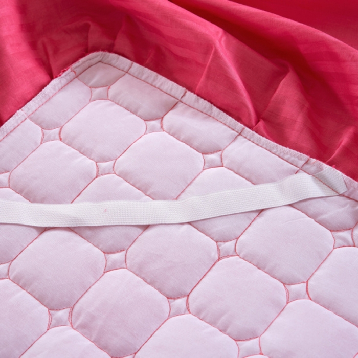 91家纺网 家纺一手货源 找家纺 （总）爱妮玖玖 2019全棉纯色段条夹棉床罩四件套