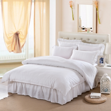 91家纺网 家纺一手货源 找家纺 （总）爱妮玖玖 2019全棉纯色段条夹棉床罩四件套