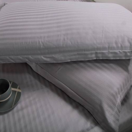 91家纺网 家纺一手货源 找家纺 （总）爱妮玖玖全棉 纯色缎条信封枕套一对48cm*74cm