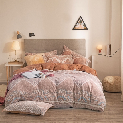 91家纺网 家纺一手货源 找家纺 （总）盛馨家纺 2023新款雕花绒四件套