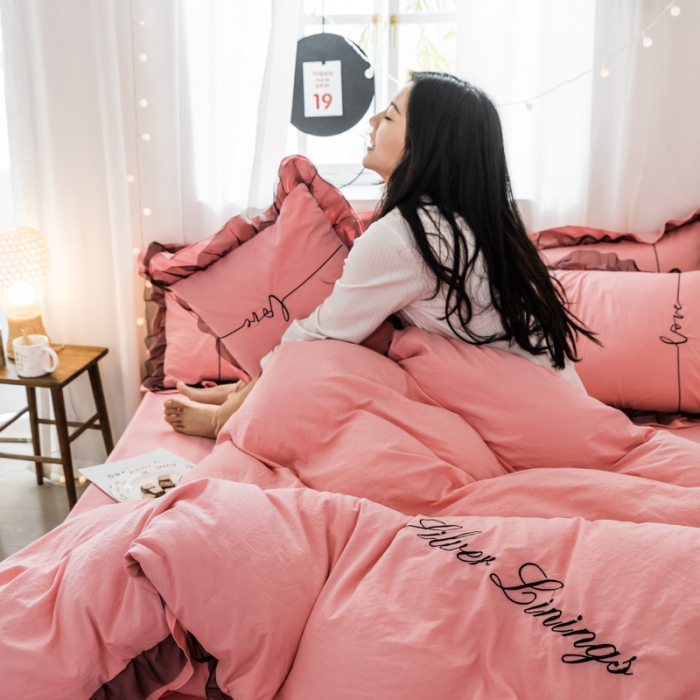 91家纺网 家纺一手货源 找家纺 AB家纺 2019新款水洗棉蕾丝边四件套 粉色