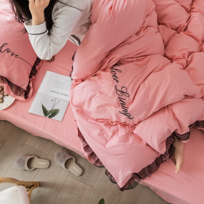 91家纺网 家纺一手货源 找家纺 AB家纺 2019新款水洗棉蕾丝边四件套 粉色