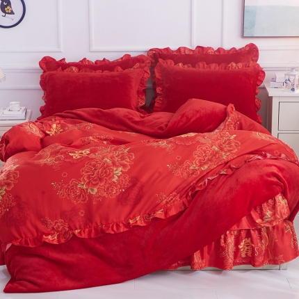 91家纺网 家纺一手货源 找家纺 （总）铠畅家纺 韩版法莱绒床裙四件套