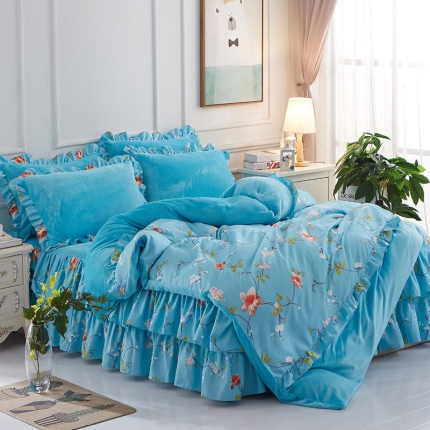 91家纺网 家纺一手货源 找家纺 （总）铠畅 2019韩版法莱绒床裙四件套