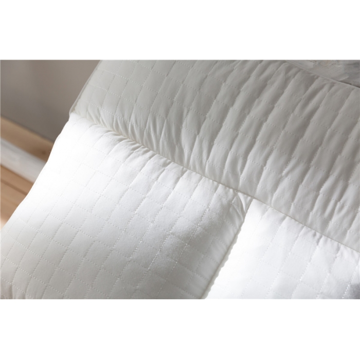 91家纺网 家纺一手货源 找家纺 境月枕芯 2018新款枕头枕芯定型枕酒店枕汉方草本四区护睡枕