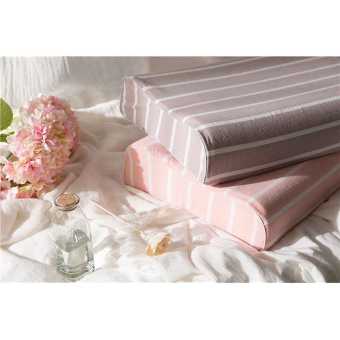 91家纺网 家纺一手货源 找家纺 境月枕芯 2018新款枕头枕芯安眠曲线枕水洗棉条纹-咖色