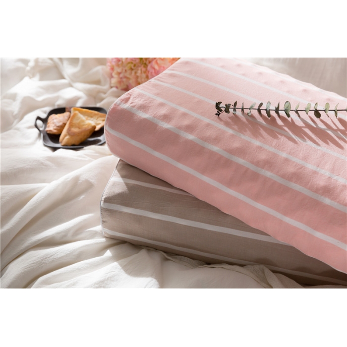 91家纺网 家纺一手货源 找家纺 境月枕芯 2018新款枕头枕芯定型枕酒店枕深度按摩枕咖色