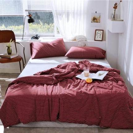 91家纺网 家纺一手货源 找家纺 寐眠 2021新款纯色条纹针织棉夏被 酒红细条
