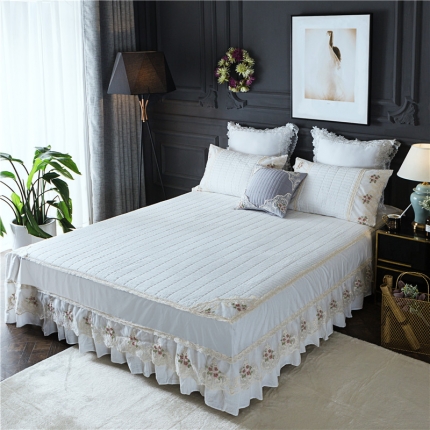 91家纺网 家纺一手货源 找家纺 （总）菊上家纺 全棉水洗加棉款床裙