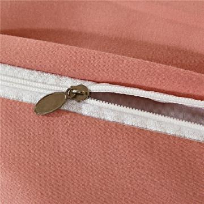 91家纺网 家纺一手货源 找家纺 柔觉家纺 天丝刺绣大提花四件套 奥薇丽雅（豆沙）