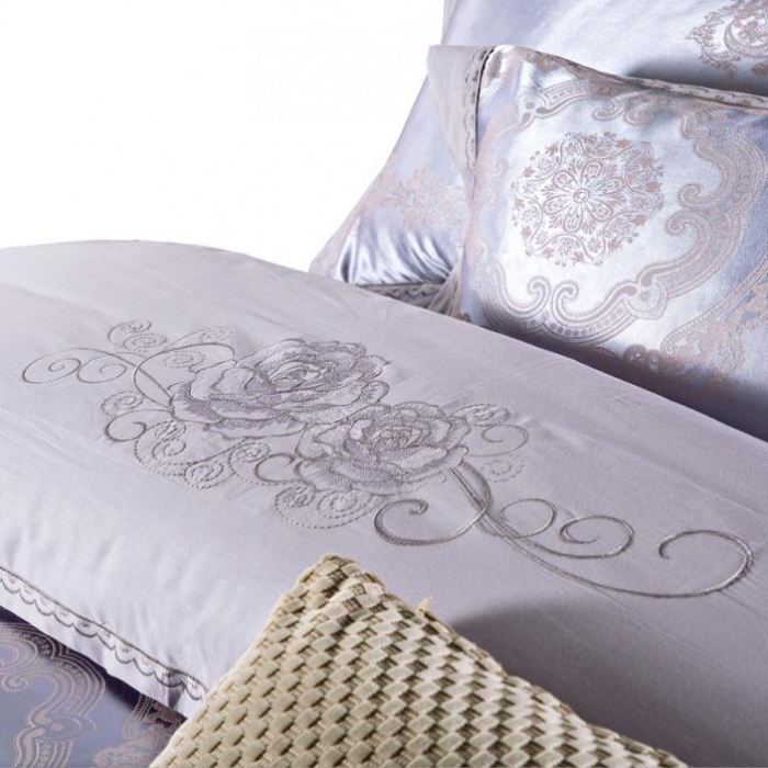 91家纺网 家纺一手货源 找家纺 柔觉家纺 天丝刺绣大提花四件套 罗兰庄园-靛蓝